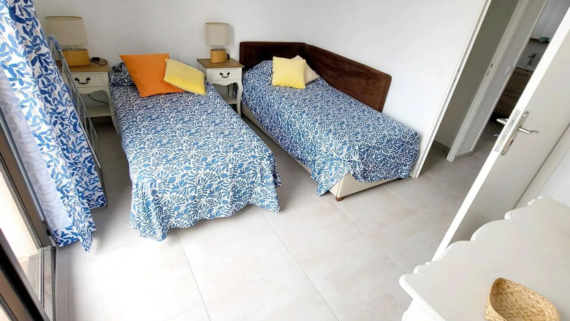 Appartement T2 Renove Avec Balcon A 200M Des Plages - Fr-1-316-346 Six-Fours-les-Plages Apartamento