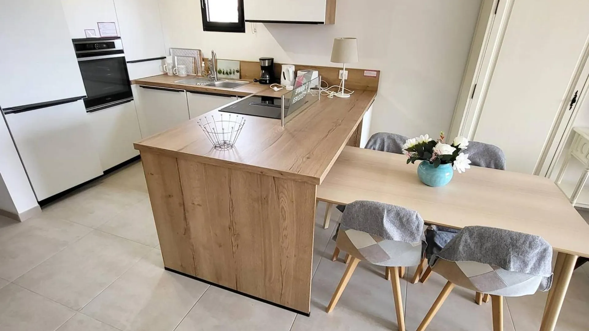 Apartamento Appartement T2 Renove Avec Balcon A 200M Des Plages - Fr-1-316-346 Six-Fours-les-Plages