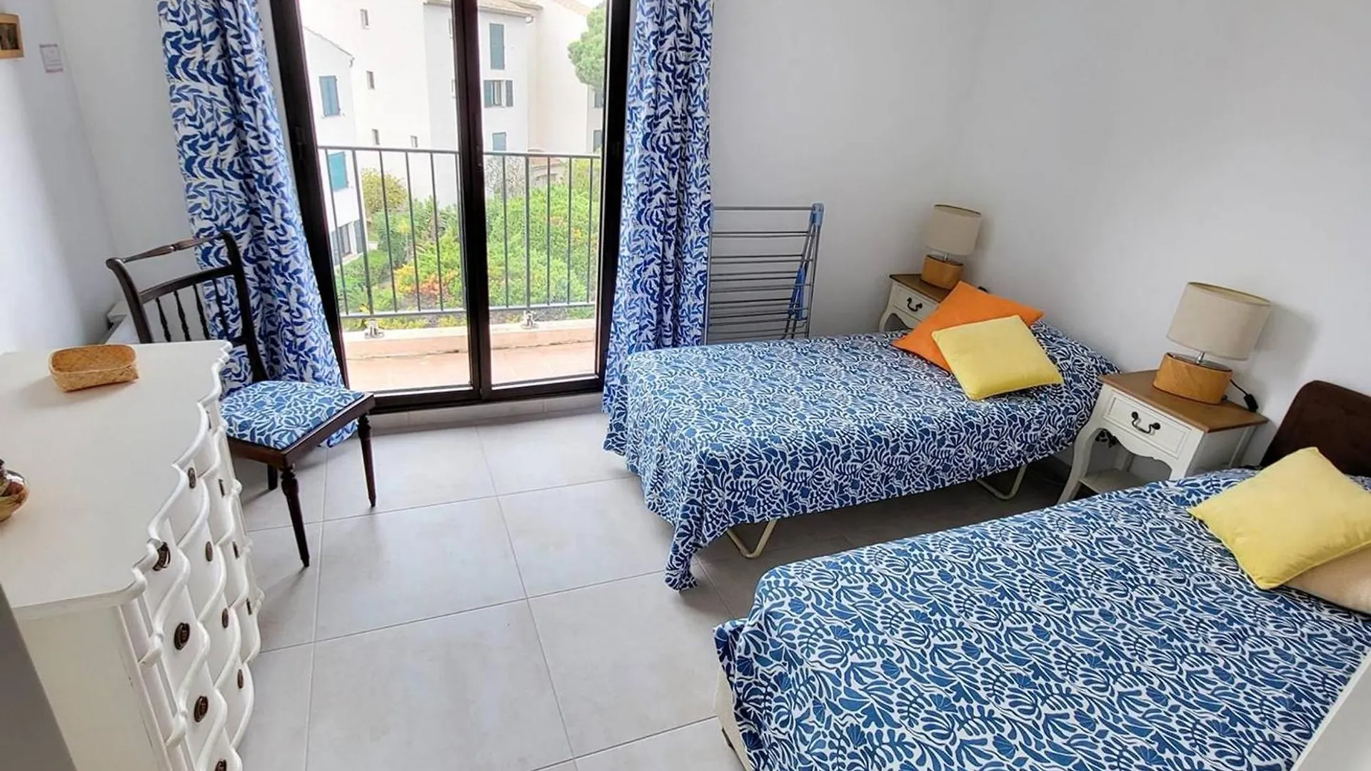 Appartement T2 Renove Avec Balcon A 200M Des Plages - Fr-1-316-346 Six-Fours-les-Plages